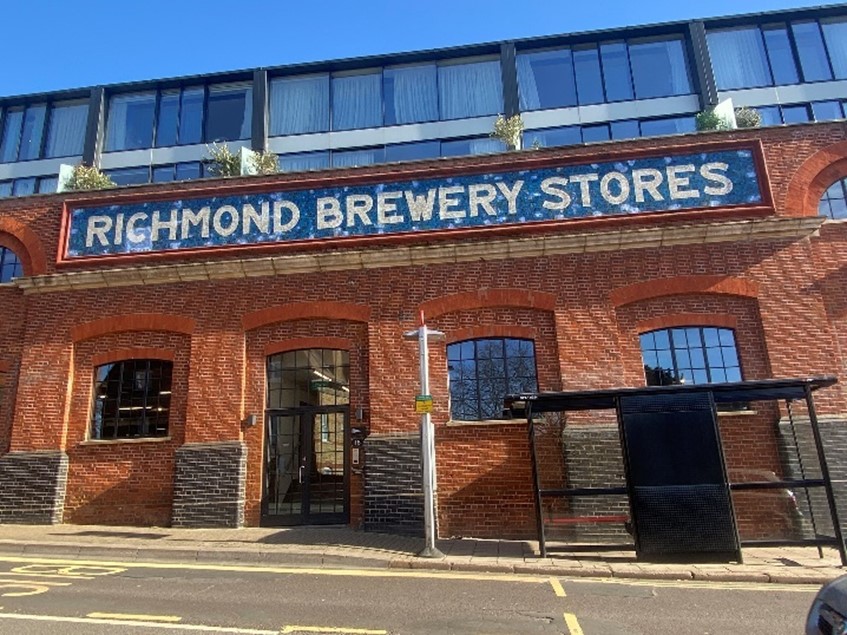 Figure 49 Richmond Brewers Stores / 18-20 Petersham Road