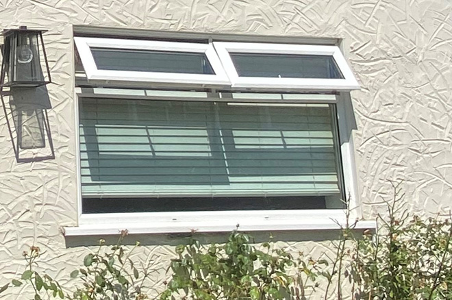 Figure 33 Example of unsympathetic window design with a horizontal emphasis