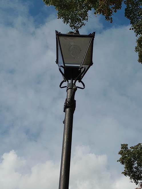 Figure 69: Heritage style lamppost on First Cross Road