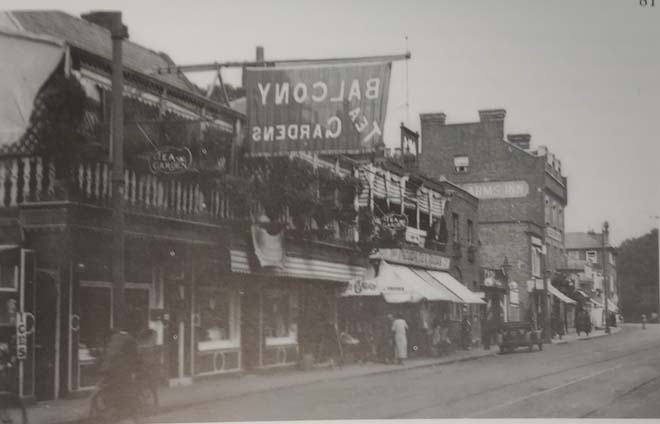 Fig. 7 Hampton Court Road east, circa 1938. The Collection of John Shaef.