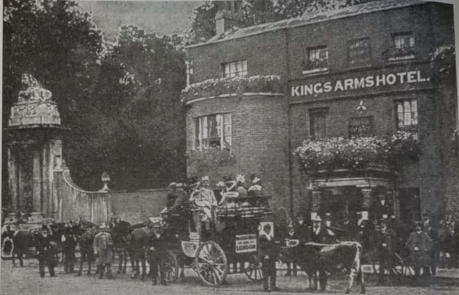 Fig. 55  Kings Arms Hotel. The collection of John Sheaf