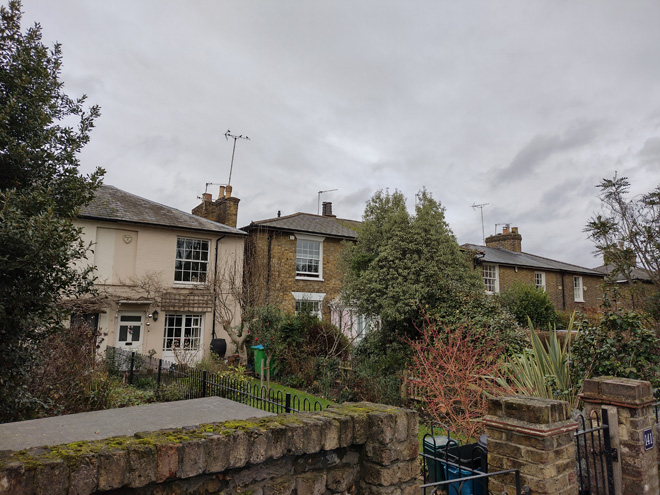 Fig. 54: Victorian cottages with deep gardens along Richmond Road