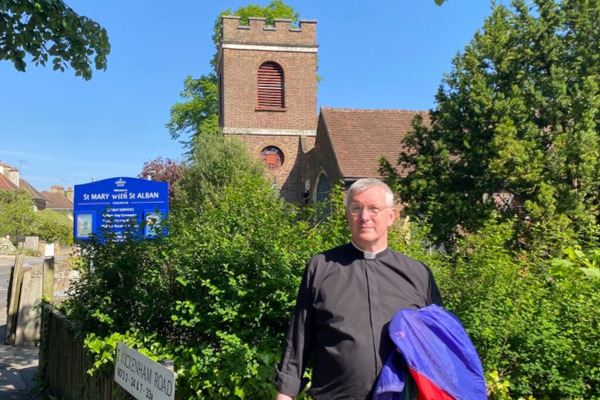 Donate to fundraiser supporting Teddington's historic church