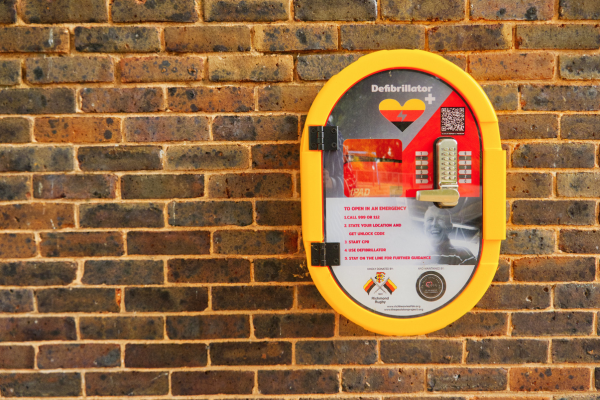 Free lifesaving training and AEDs in Richmond