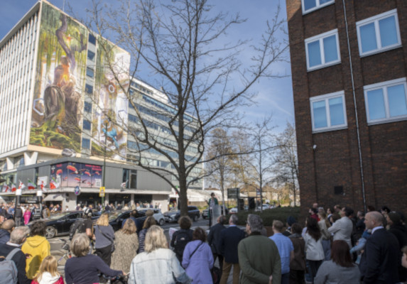 Twickenham’s new ecosystem restoration mural unveiled at Regal House